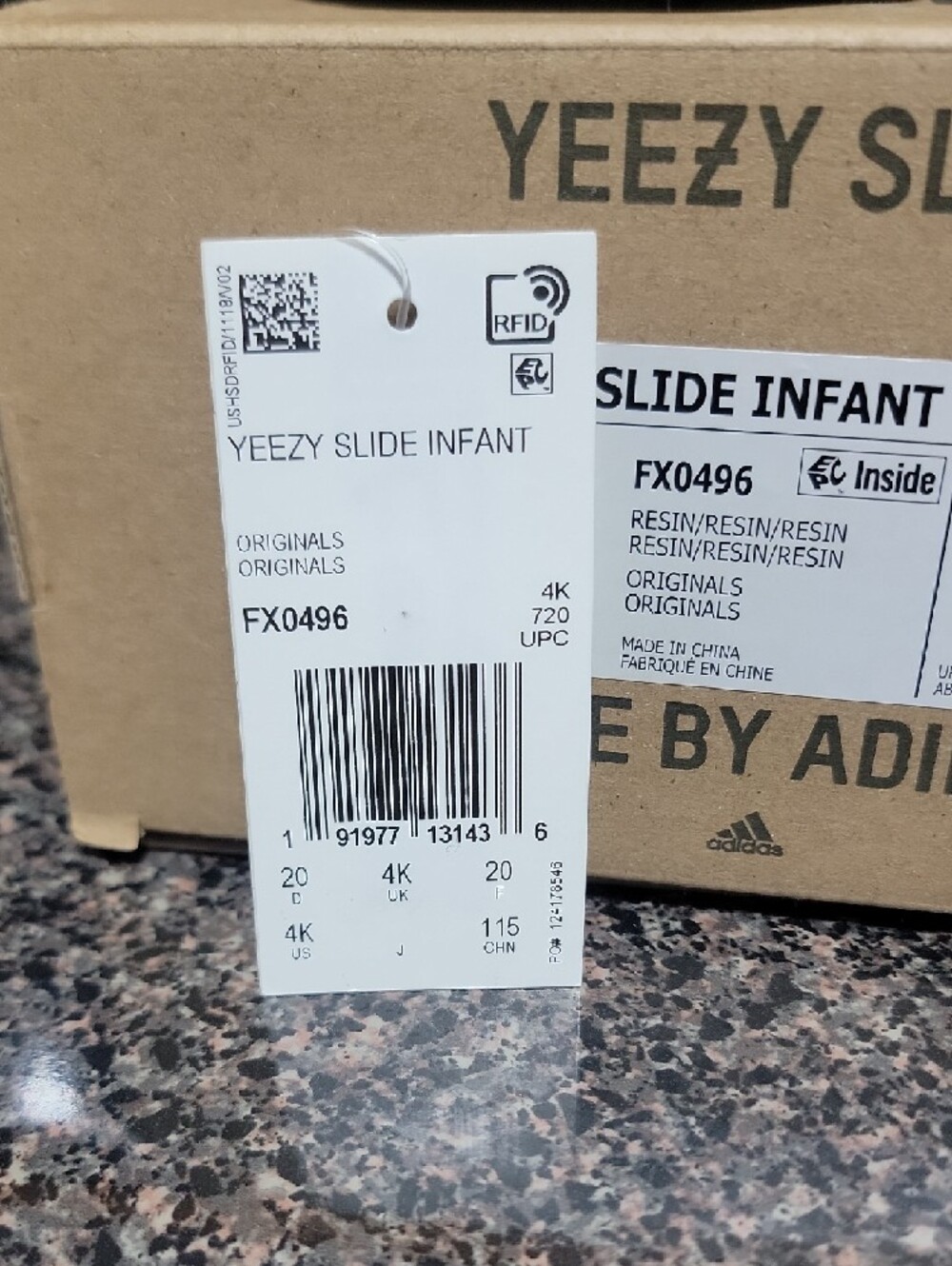 Adidas Infant Yeezy Slide Size 4k - Picture 2 of 15